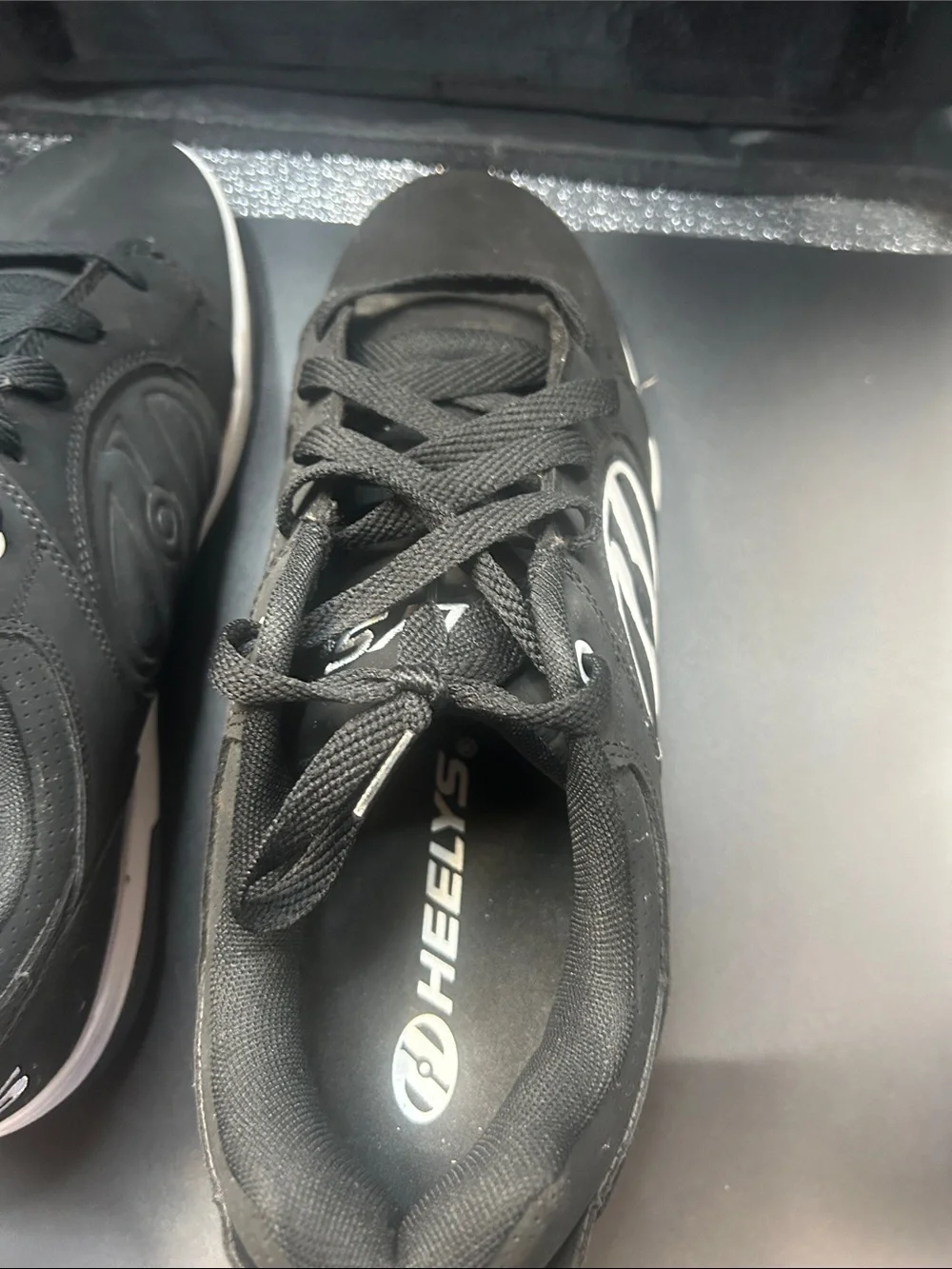 Heelys Black and White Low-Top Skate Sneakers